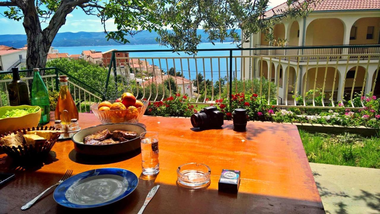 Holiday Home Jozo Omiš Buitenkant foto