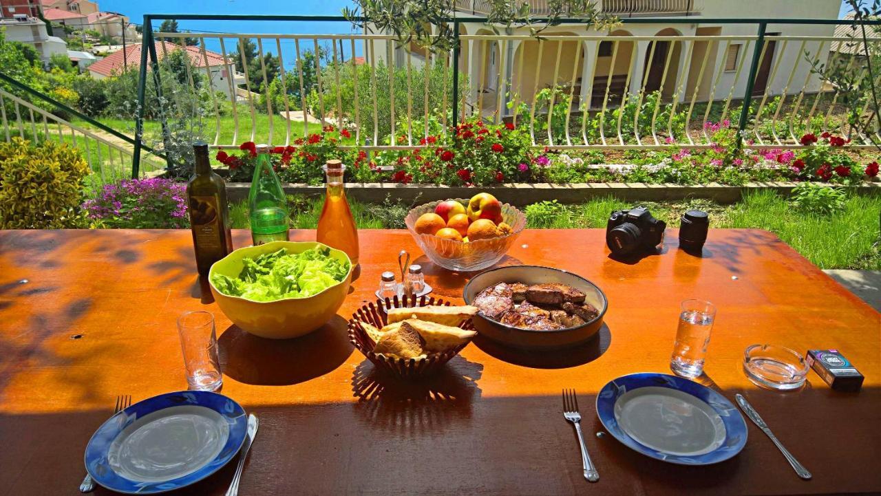 Holiday Home Jozo Omiš Buitenkant foto